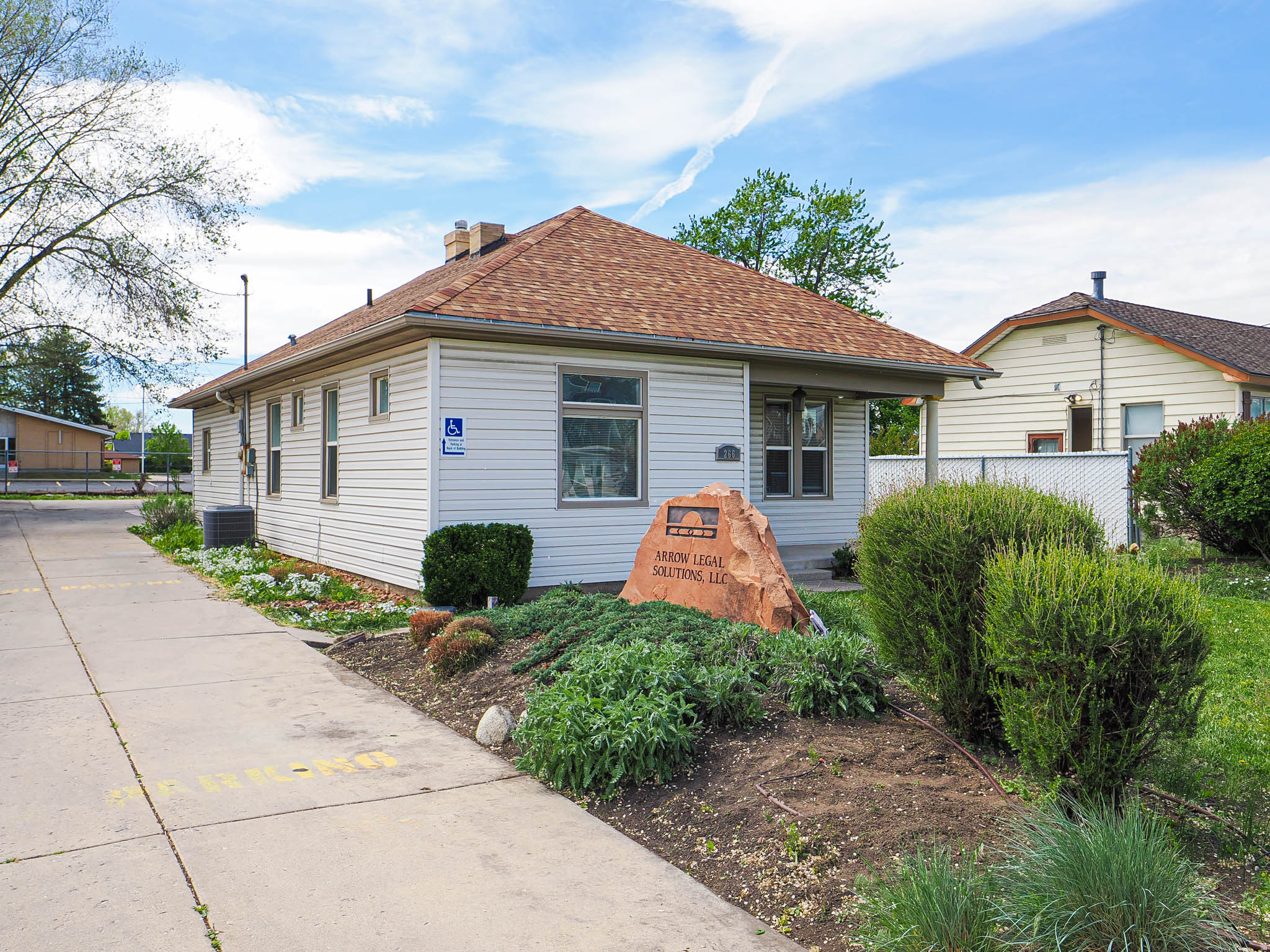 266 E FORT BLVD