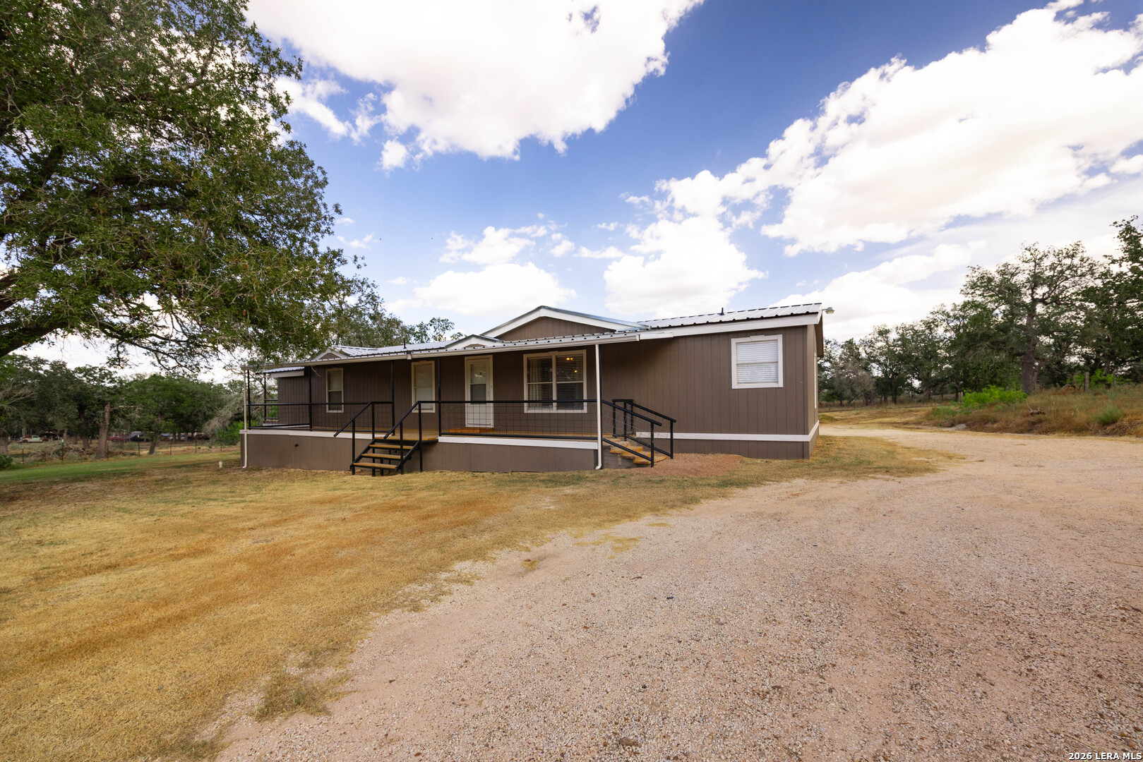215 Shady Oaks, ,  78114 — photo 1