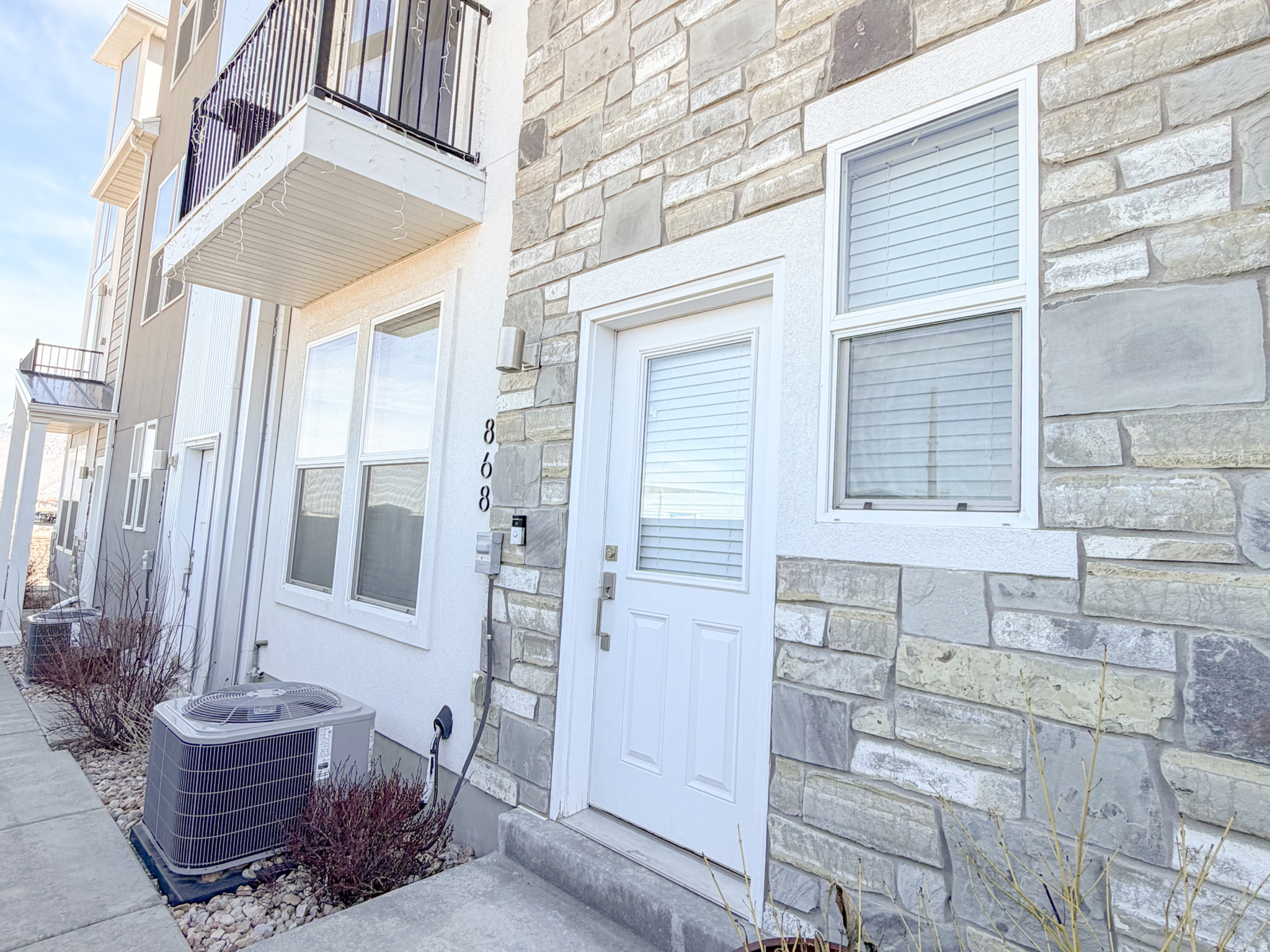 868 S 2560 E, Spanish Fork, UT 84660 — photo 1
