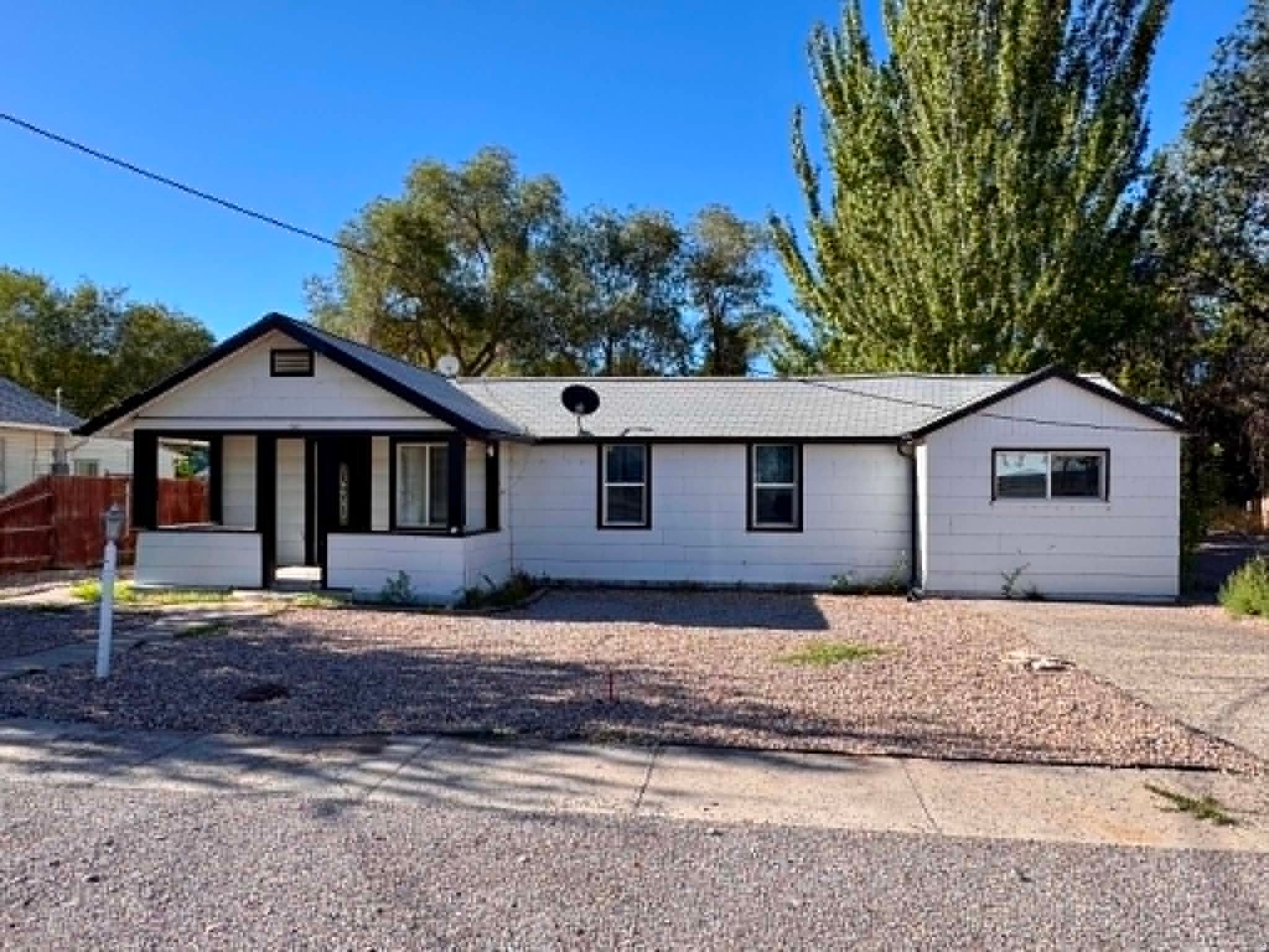 341 W 100 S, Delta, UT 84624 — photo 1