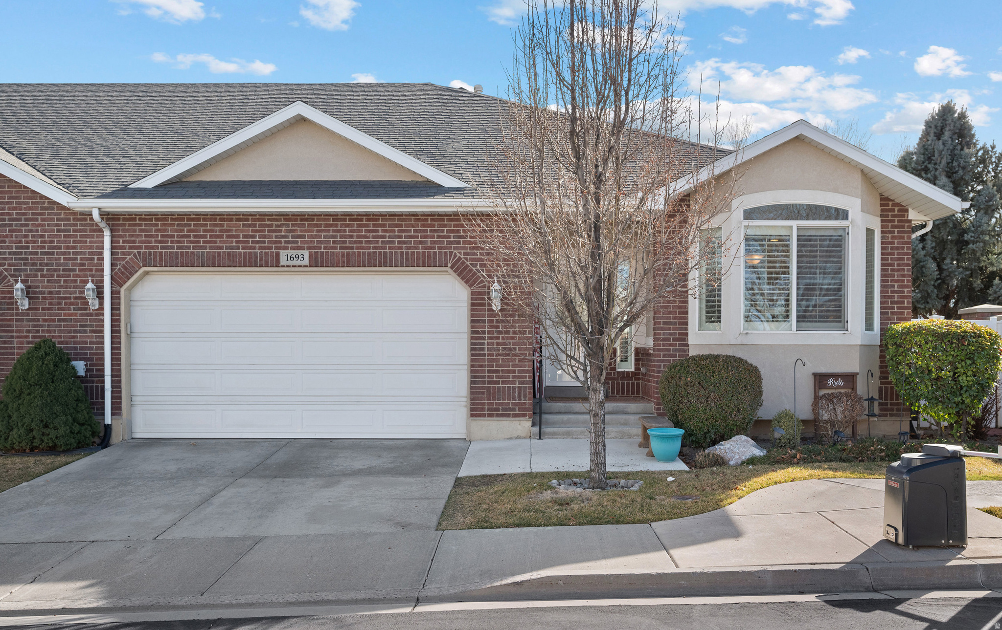 1693 W PEACEFUL VIEW WAY, South Jordan, UT 84095 — photo 1