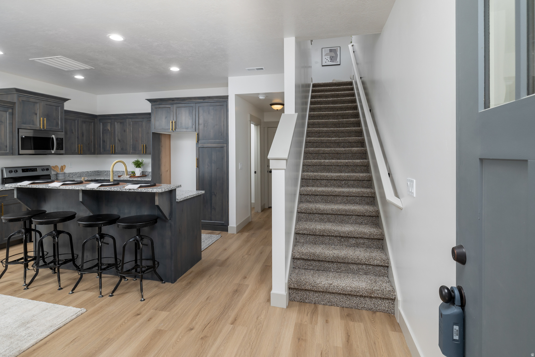 856 E 250 N, Hyrum, UT 84319 — photo 1