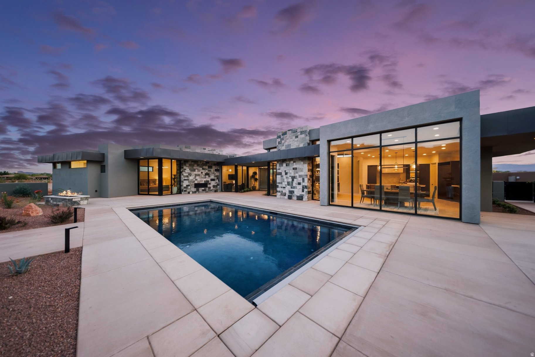 2498 N LA CASA CIR, St. George, UT 84770 — photo 1