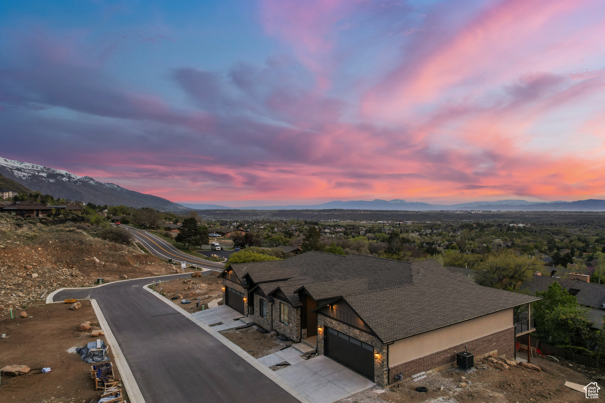 4864 S NIGHTINGALE LN #71, Ogden, UT 84403 — photo 1