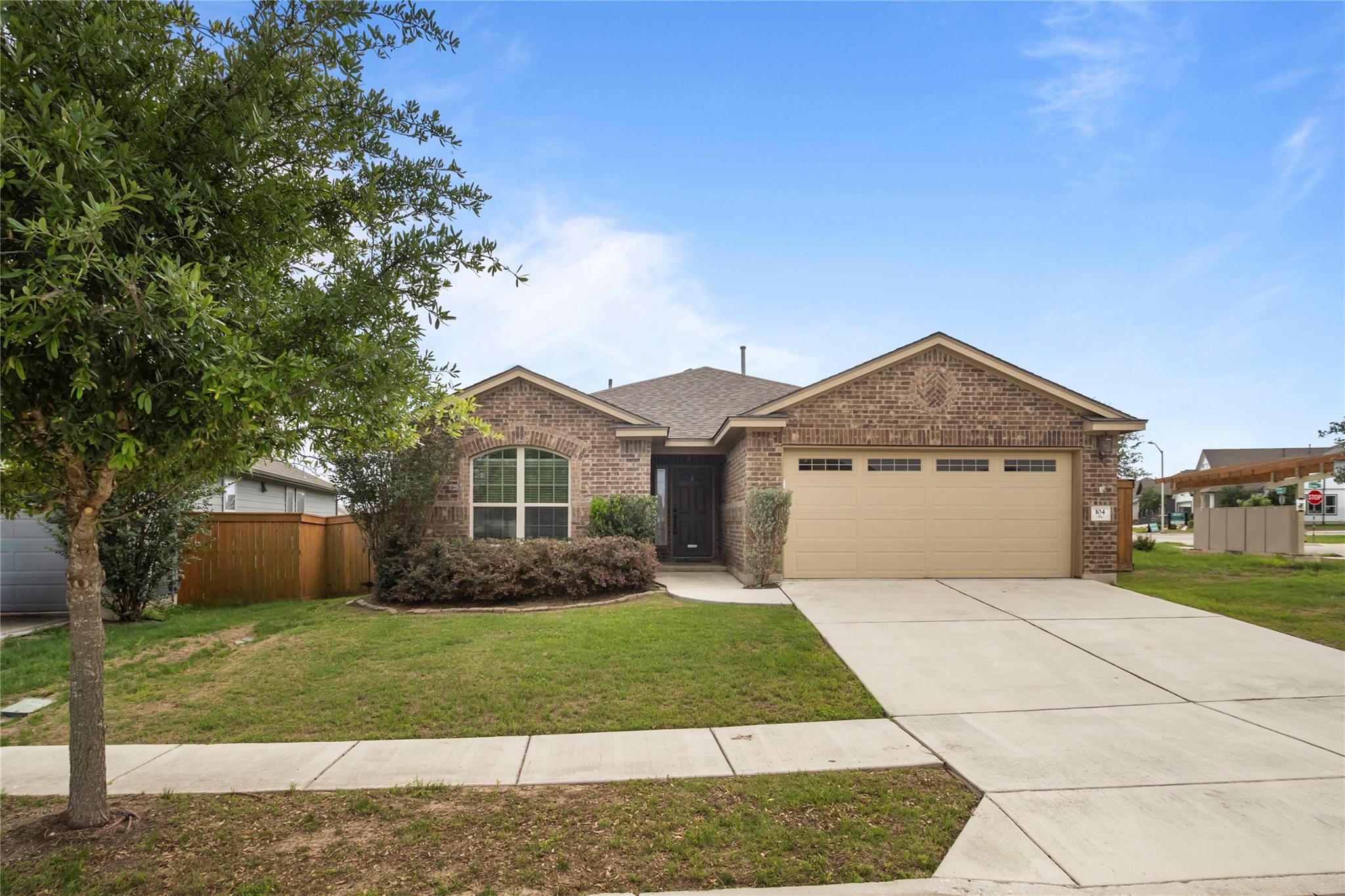 104 Cypress Hills, San Marcos, TX 78666 — photo 1