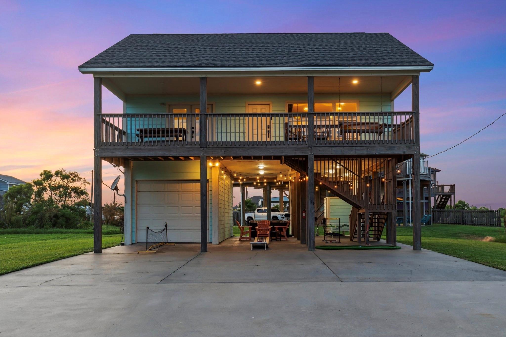 157 Verdia, Crystal Beach, TX 77650 — photo 1