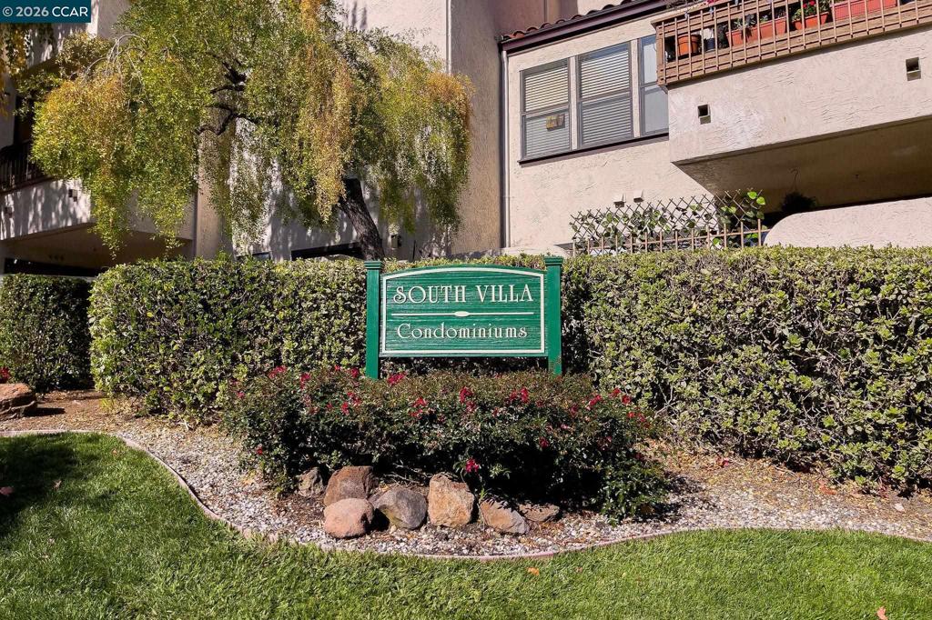 1722 S Villa Way, Walnut Creek, CA 94595 — photo 1