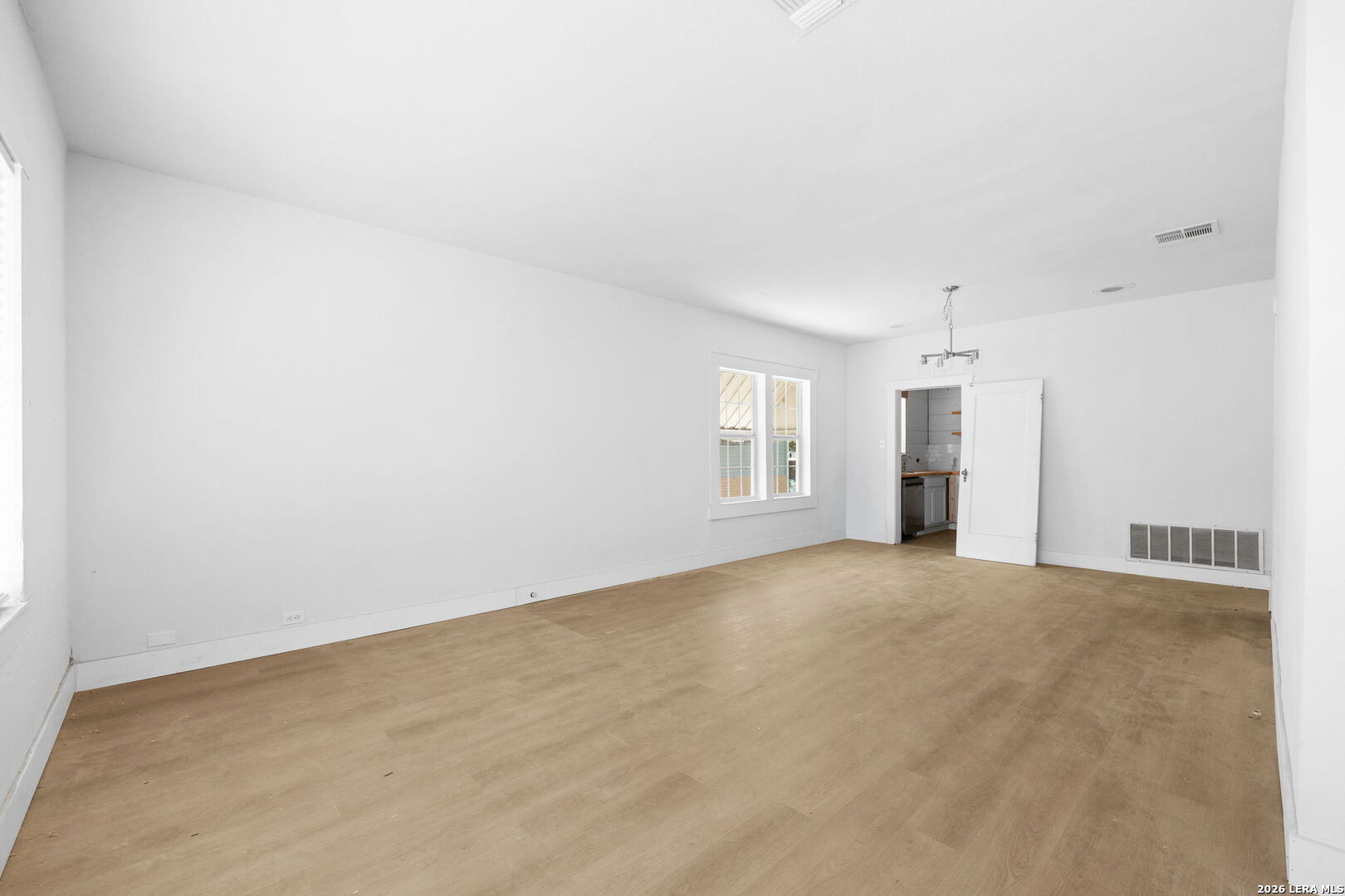 2727 HOUSTON ST, , 78202 — photo 1