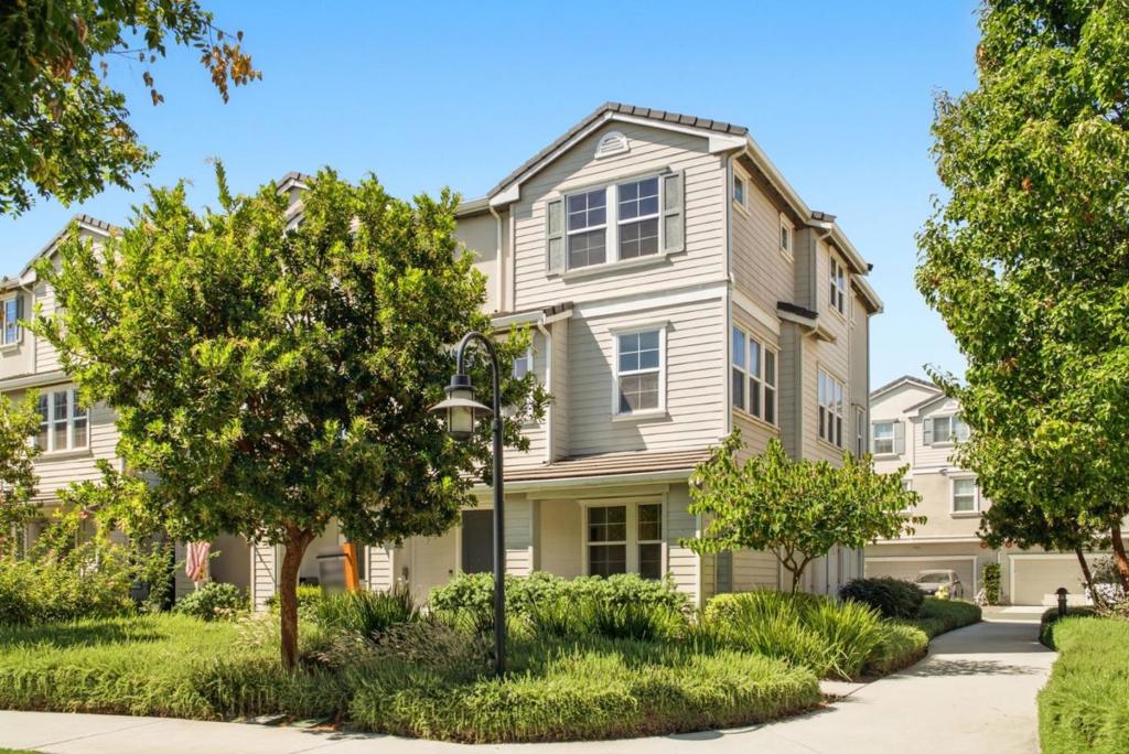 1218 Mesquite Lane, Morgan Hill, CA 95037 — photo 1