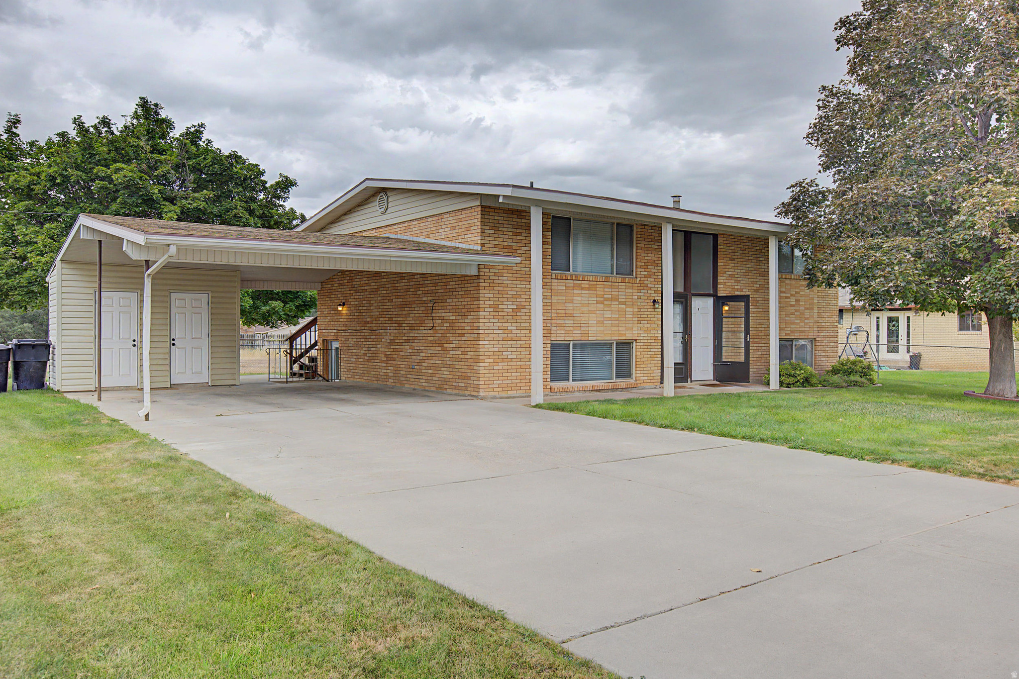 626 S 400 E #A-B, Payson, UT 84651 — photo 1
