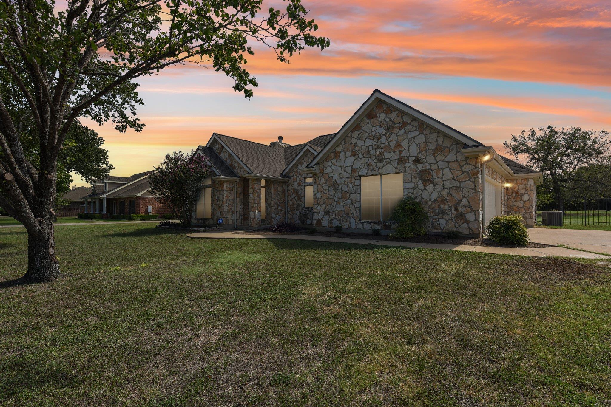100 Grove, Buda, TX 78610 — photo 1