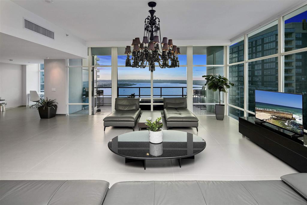 1262 Kettner 2801, San Diego, CA 92101 — photo 1