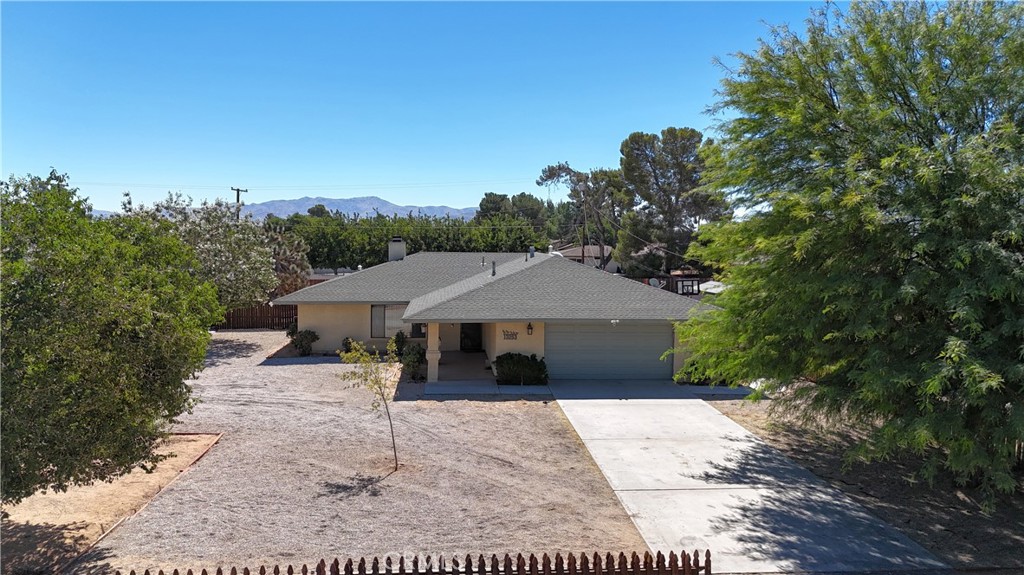 13253 Pocono, Apple Valley, CA 92308 — photo 1