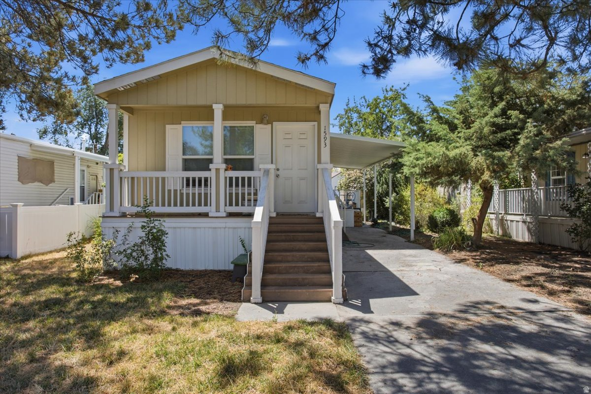 1593 W INDIAN SUMMER DRIVE DR, Salt Lake City, UT 84116 — photo 1