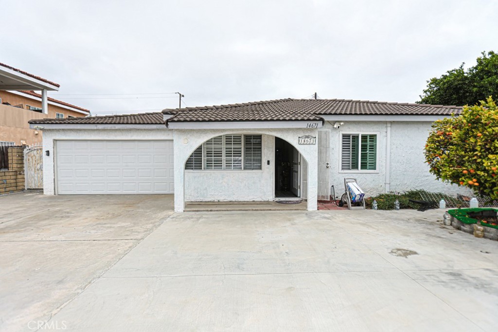 14671 Hunter Ln, Midway City, CA 92655 — photo 1