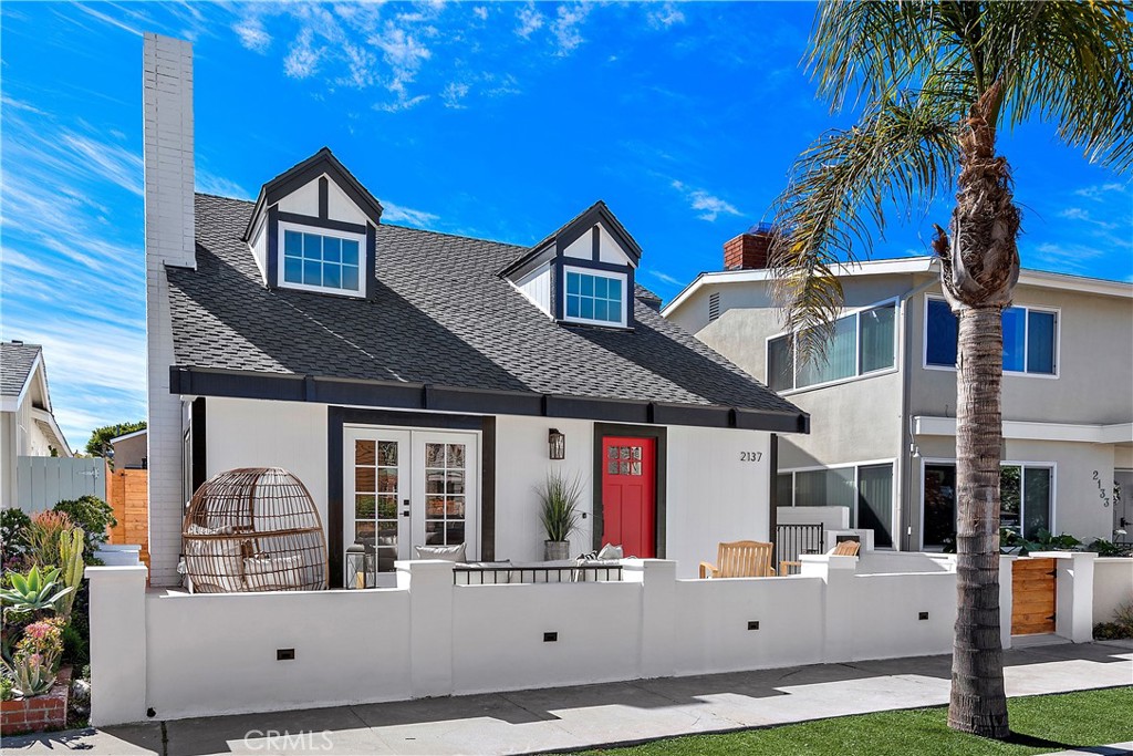 2137 Miramar, Newport Beach, CA 92661 — photo 1