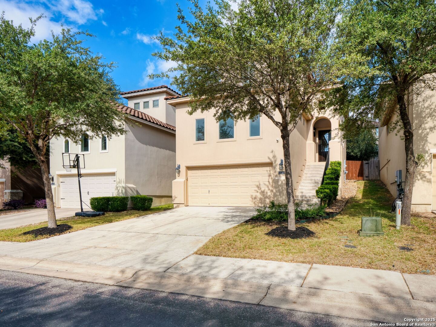 4135 Woodbridge Way
