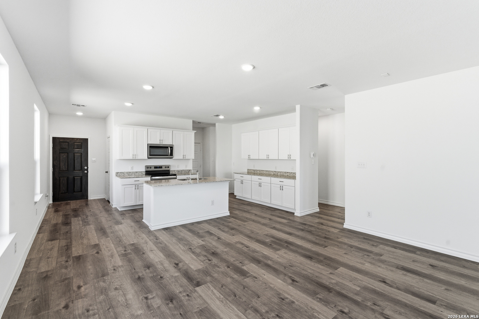 11743 Anselmo, ,  78254 — photo 1