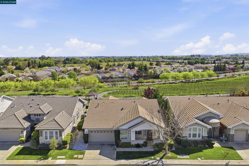 1463 Bismarck Ln, Brentwood, CA 94513 — photo 1