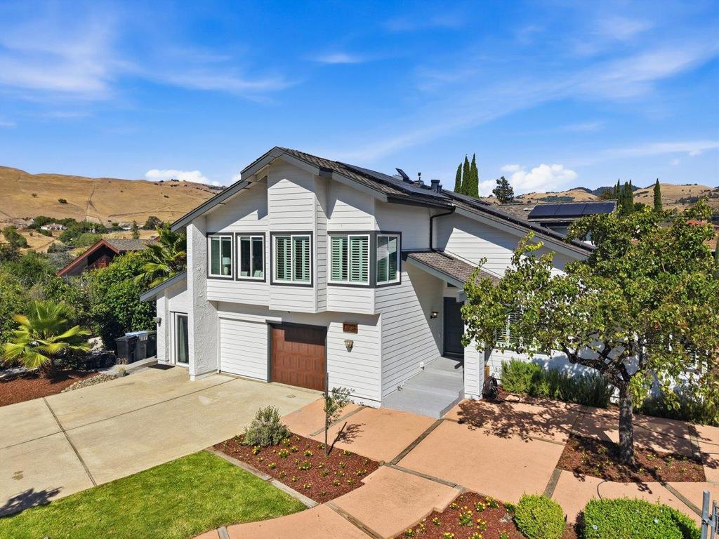 1237 Renraw Drive, San Jose, CA 95127 — photo 1