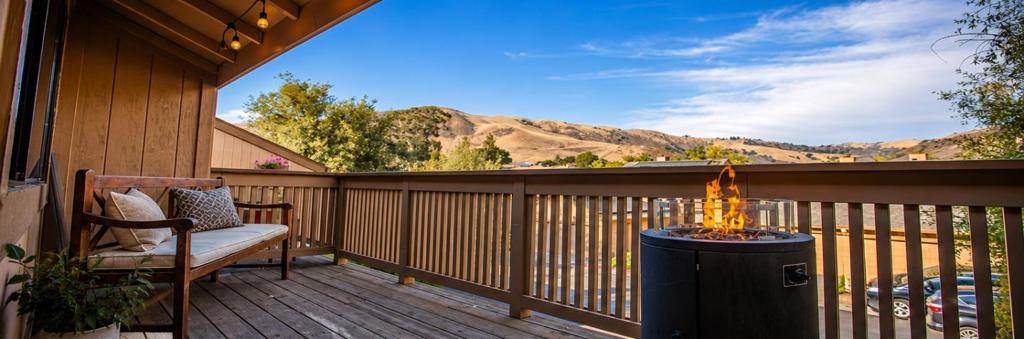 109 Spyglass Hill Road, San Jose, CA 95127 — photo 1