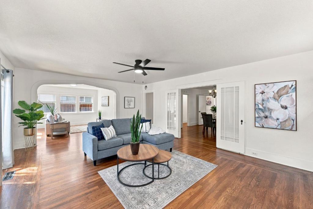1033 Villa Avenue, San Jose, CA 95126 — photo 1