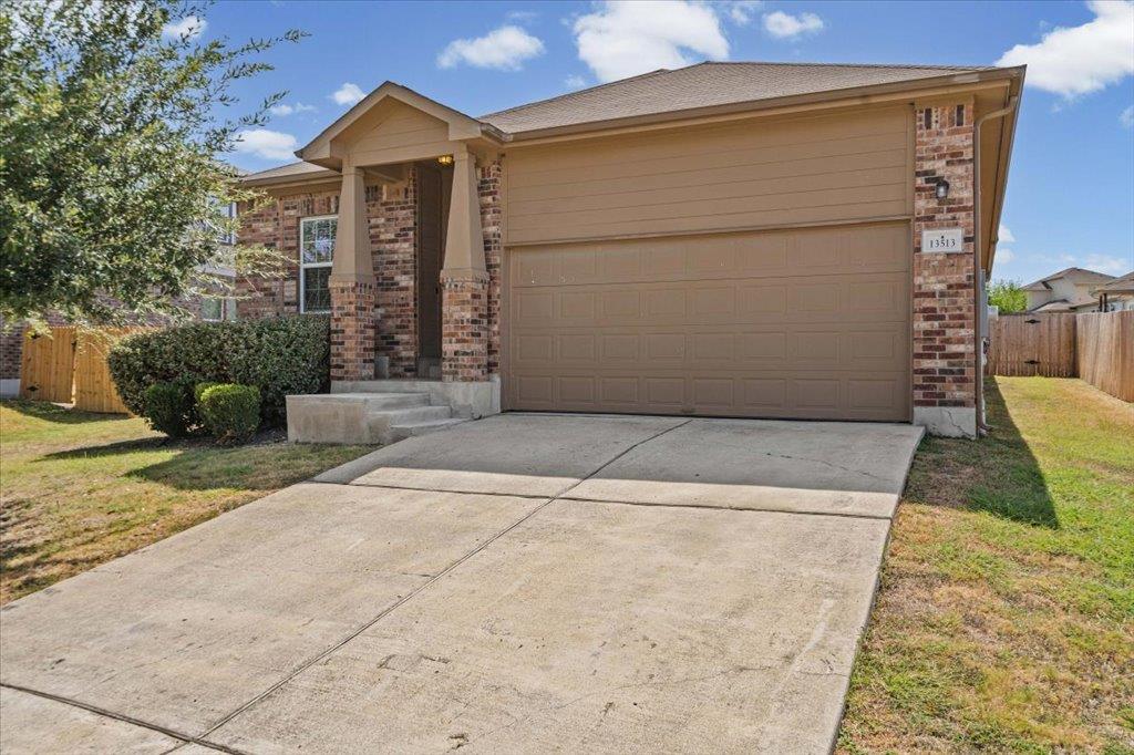 13513 Kearns, Pflugerville, TX 78660 — photo 1