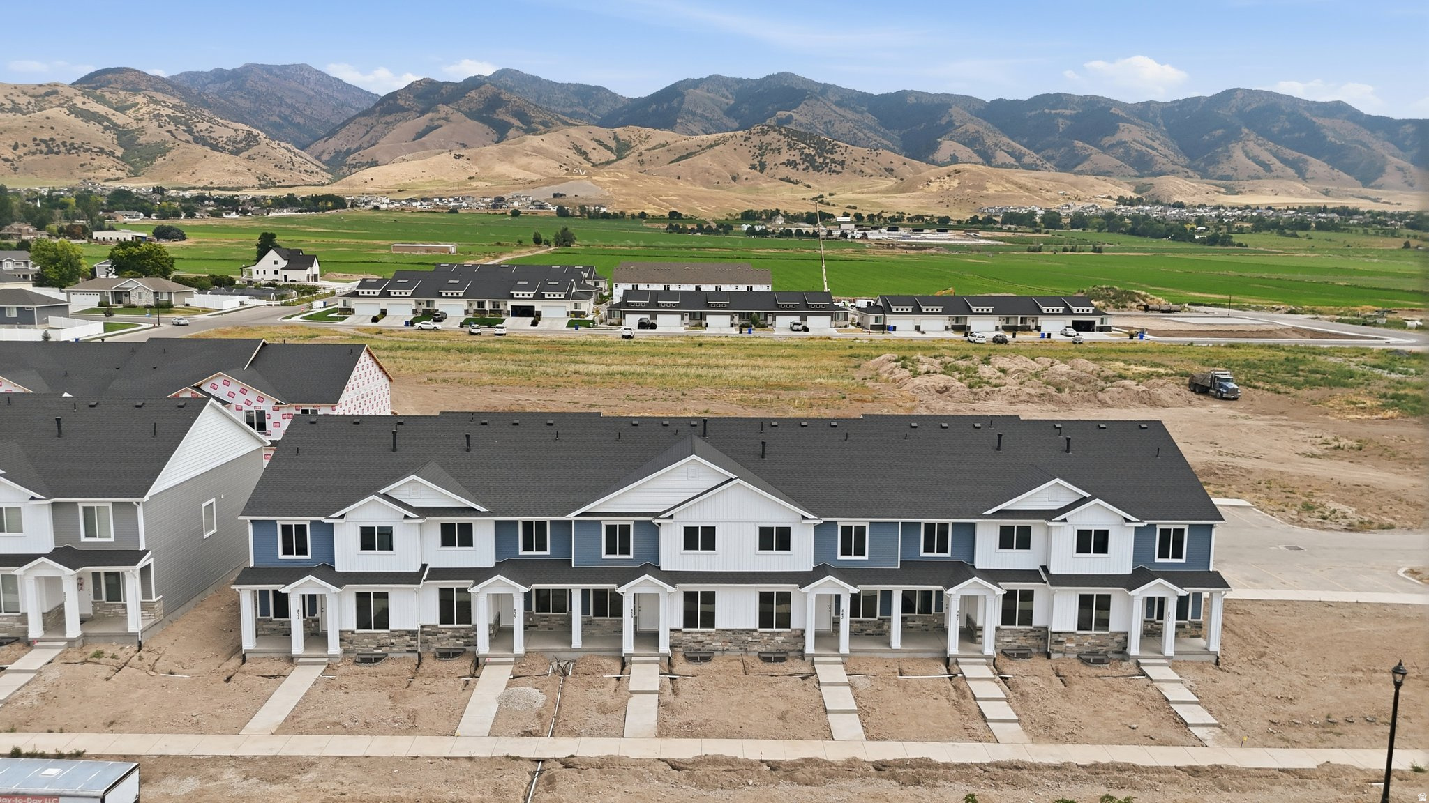 847 S 270 E #11, Smithfield, UT 84335 — photo 1