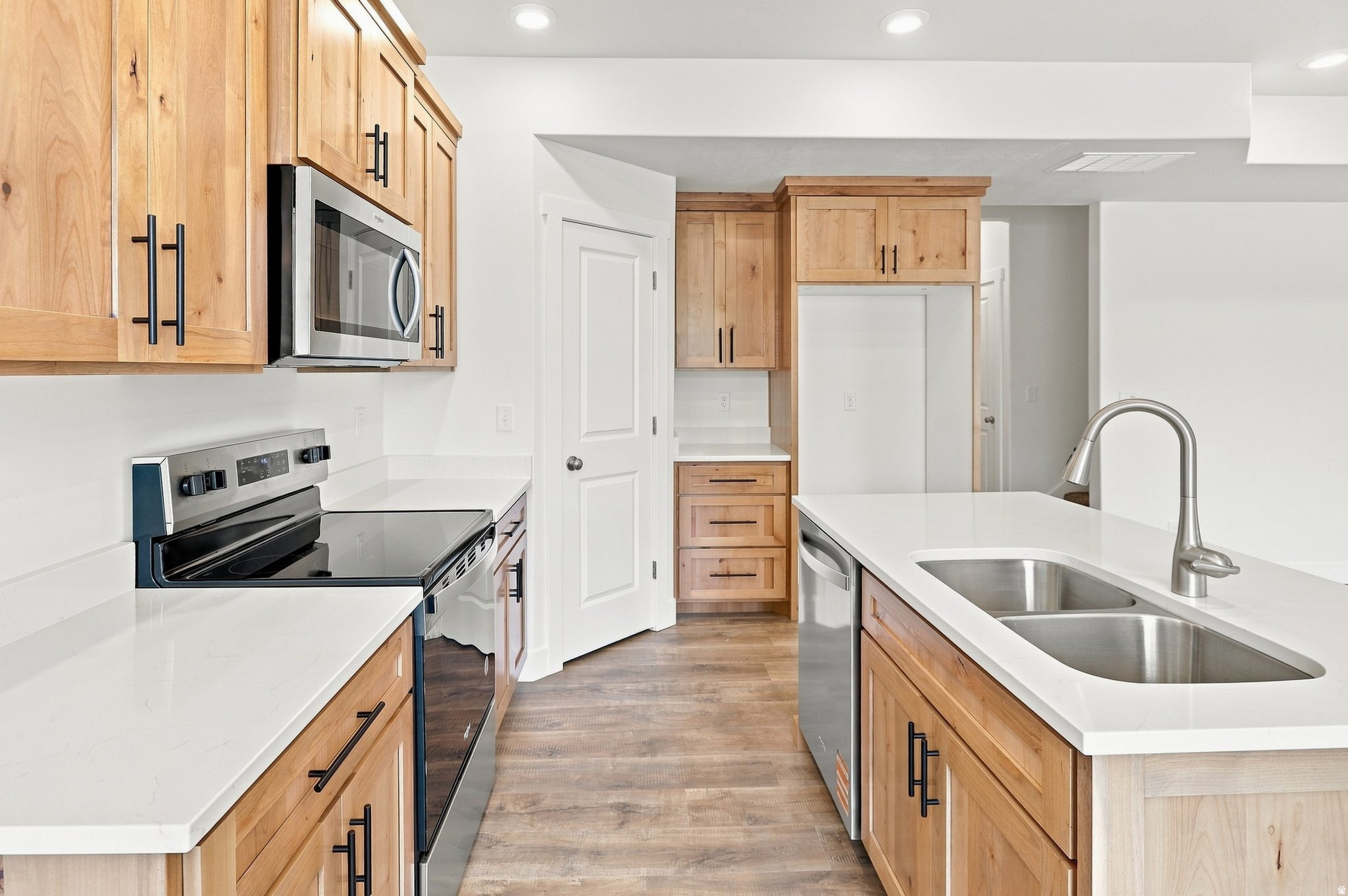 843 S 270 E #10, Smithfield, UT 84335 — photo 1