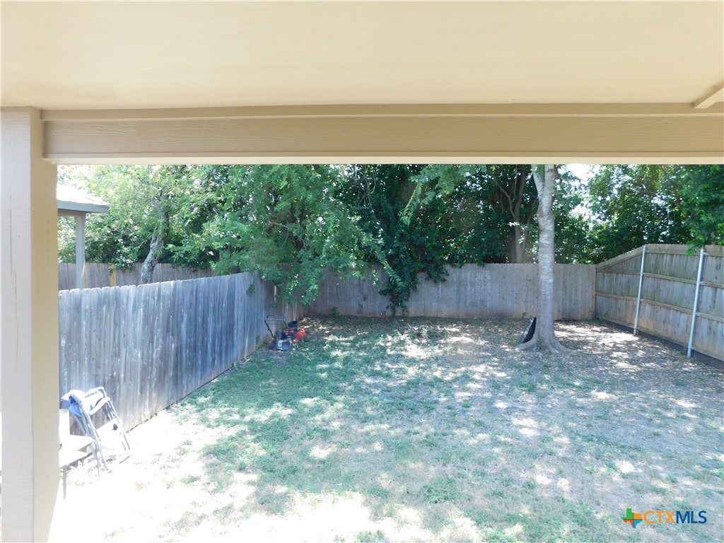 240 Rosalie, New Braunfels, TX 78130 — photo 1