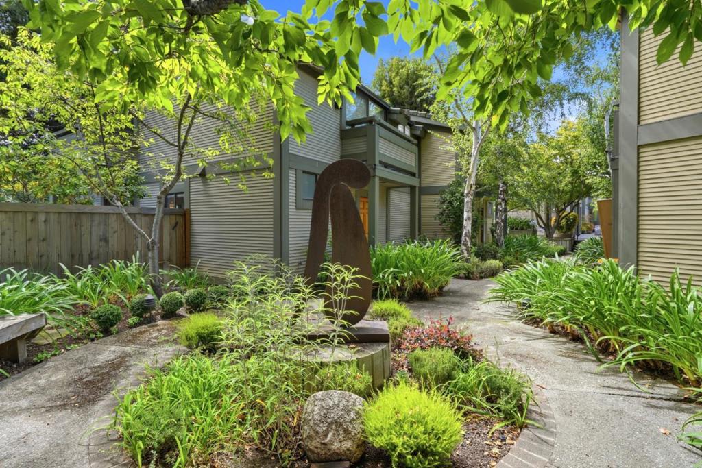 1341 Alma Street, Palo Alto, CA 94301 — photo 1
