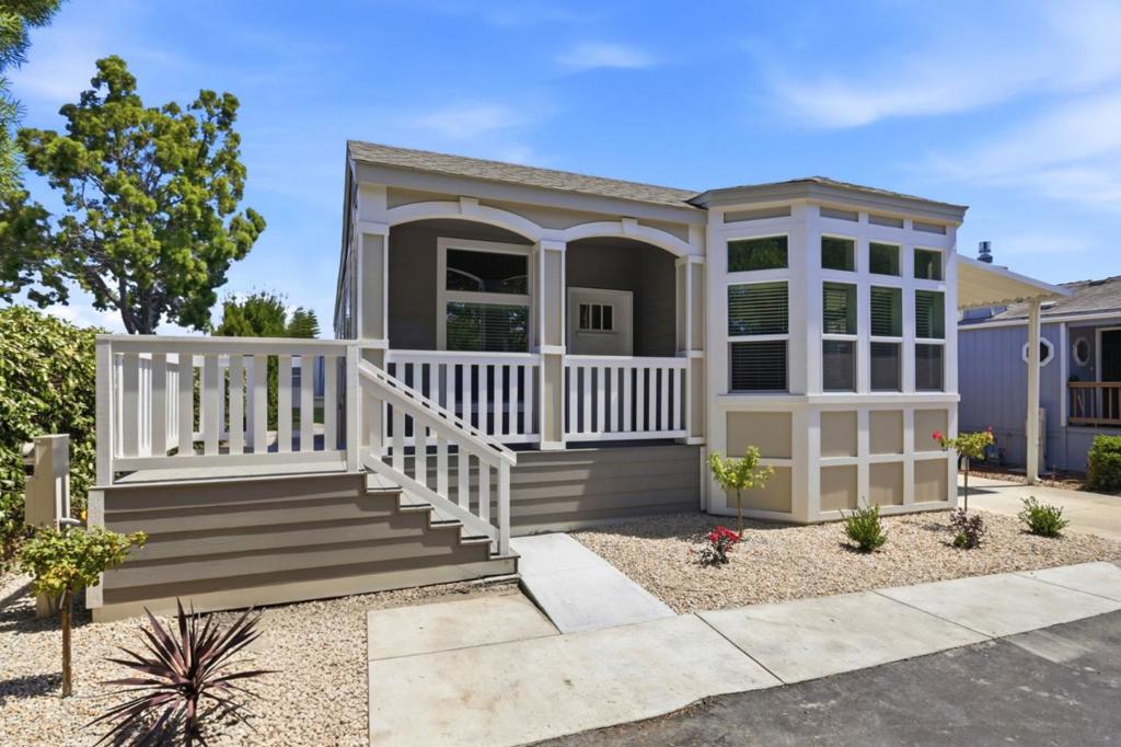 433 Sylvan Avenue 68, Mountain View, CA 94041 — photo 1