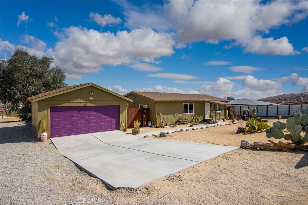 61774 Alta Vista, Joshua Tree, CA 92252 — photo 1
