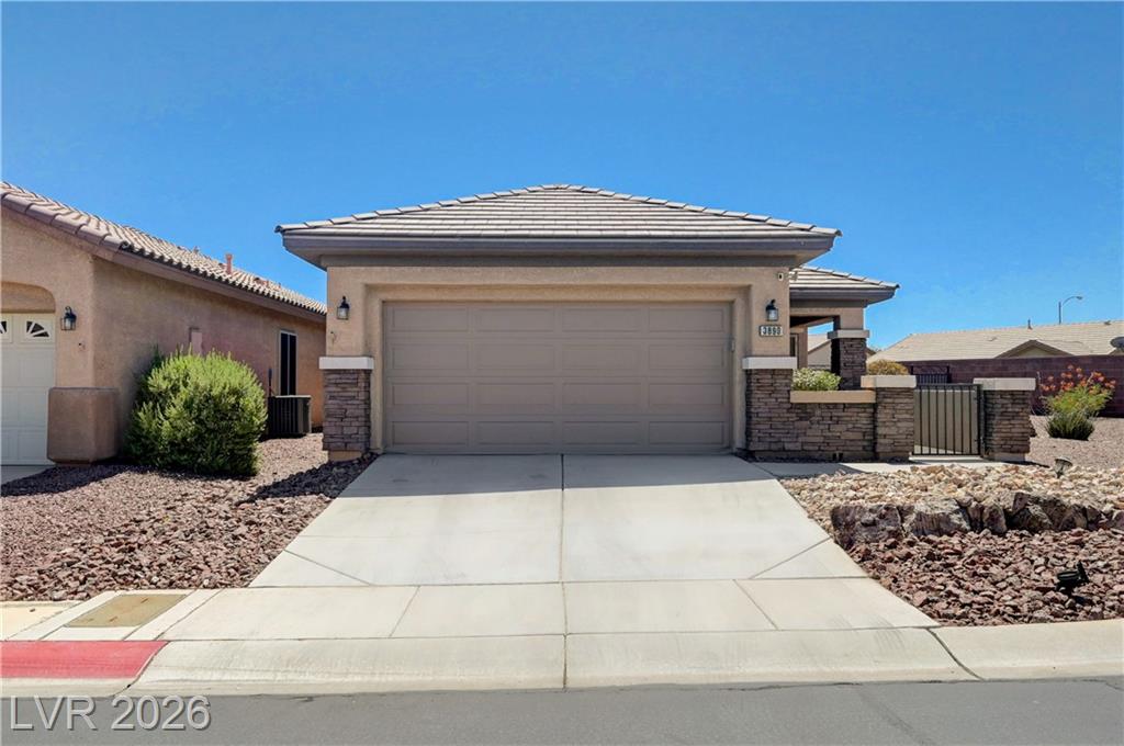 3890 PAINT Court, Las Vegas, NV 89122 — photo 1