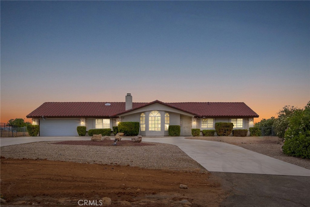 18664 Plumas, Hesperia, CA 92345 — photo 1