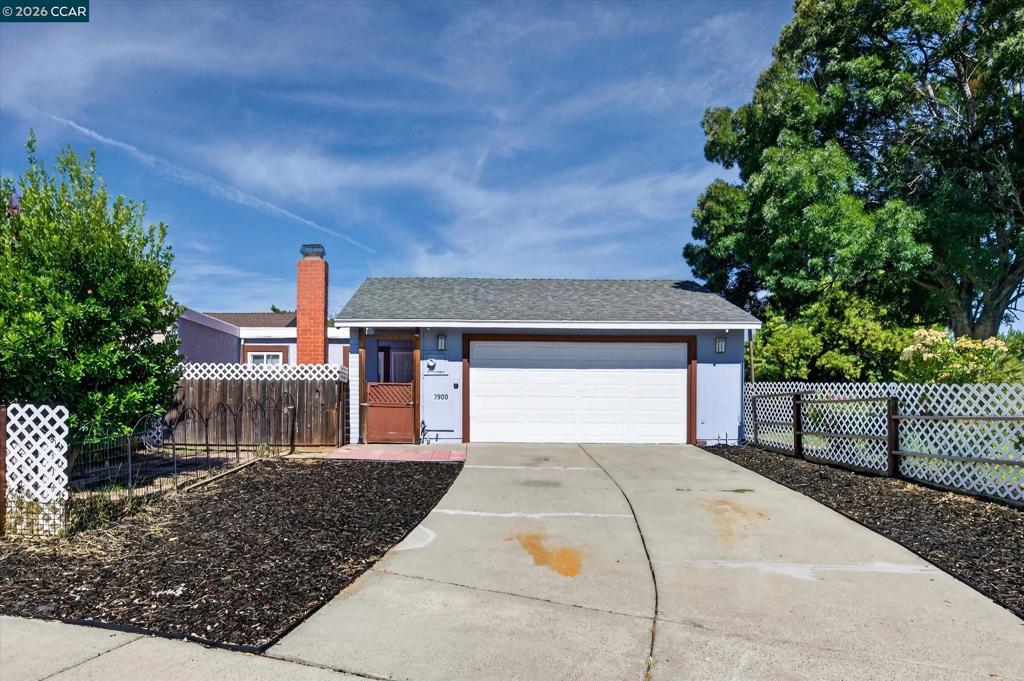 2900 Pear St, Antioch, CA 94509 — photo 1