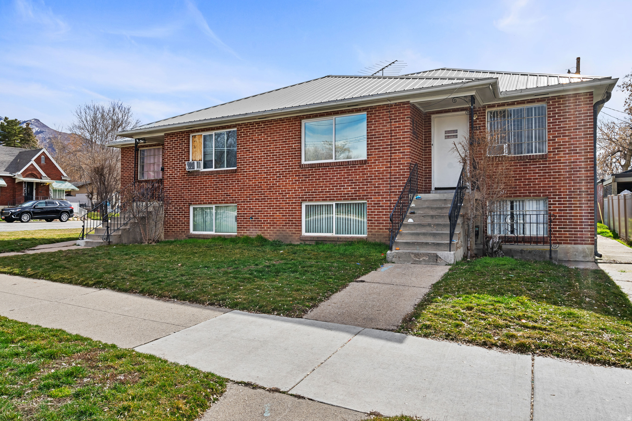527  28TH ST, Ogden, UT 84403 — photo 1