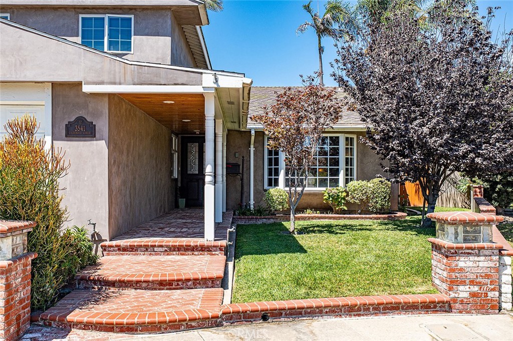 3541 Goldenrod, Seal Beach, CA 90740 — photo 1