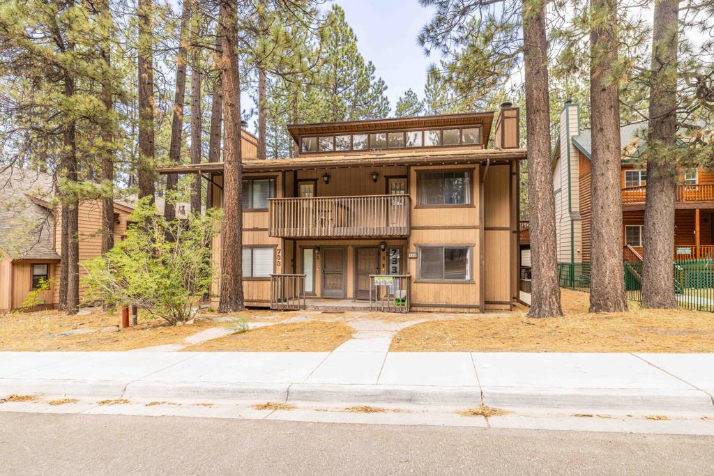 733 Summit Boulevard 2, Big Bear, CA 92314 — photo 1