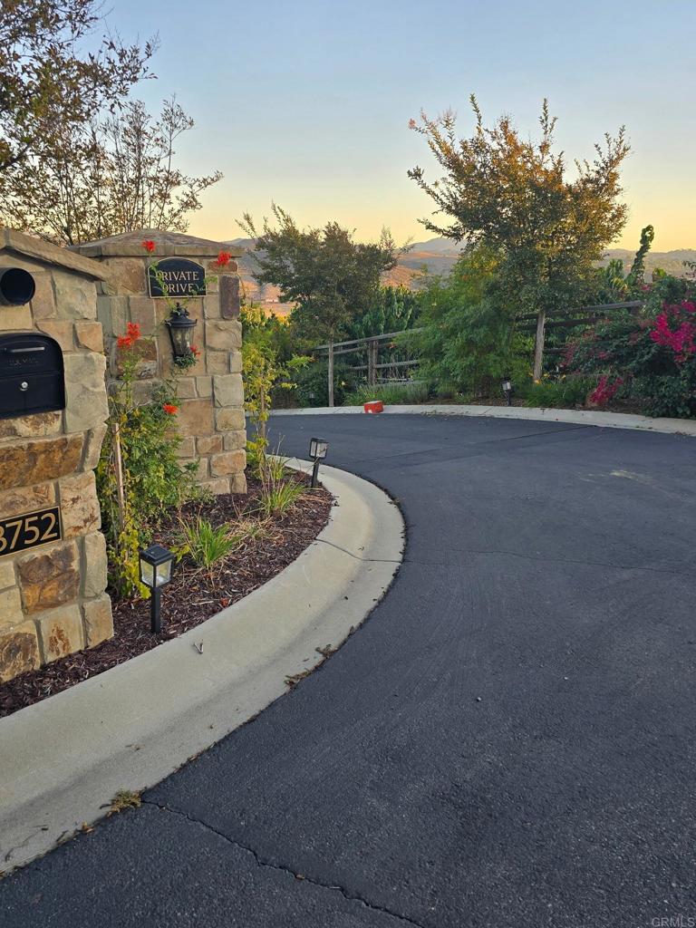 3752 Monserate Place, Fallbrook, CA 92028 — photo 1