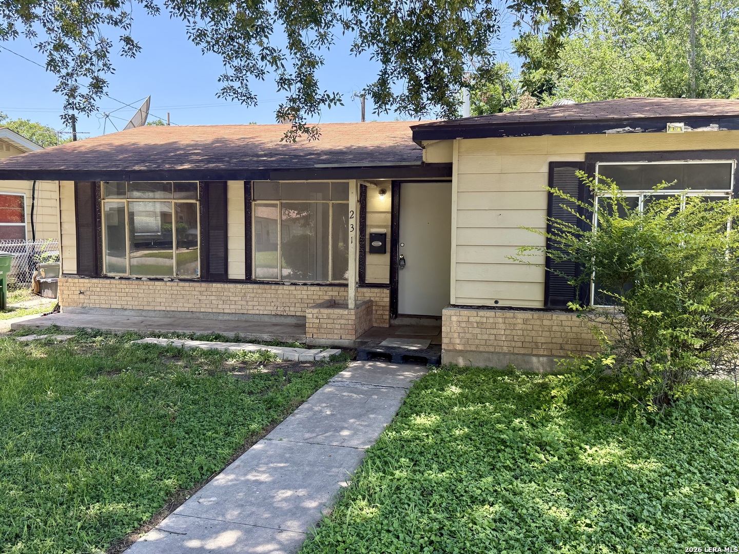 231 Jewell, ,  78226 — photo 1