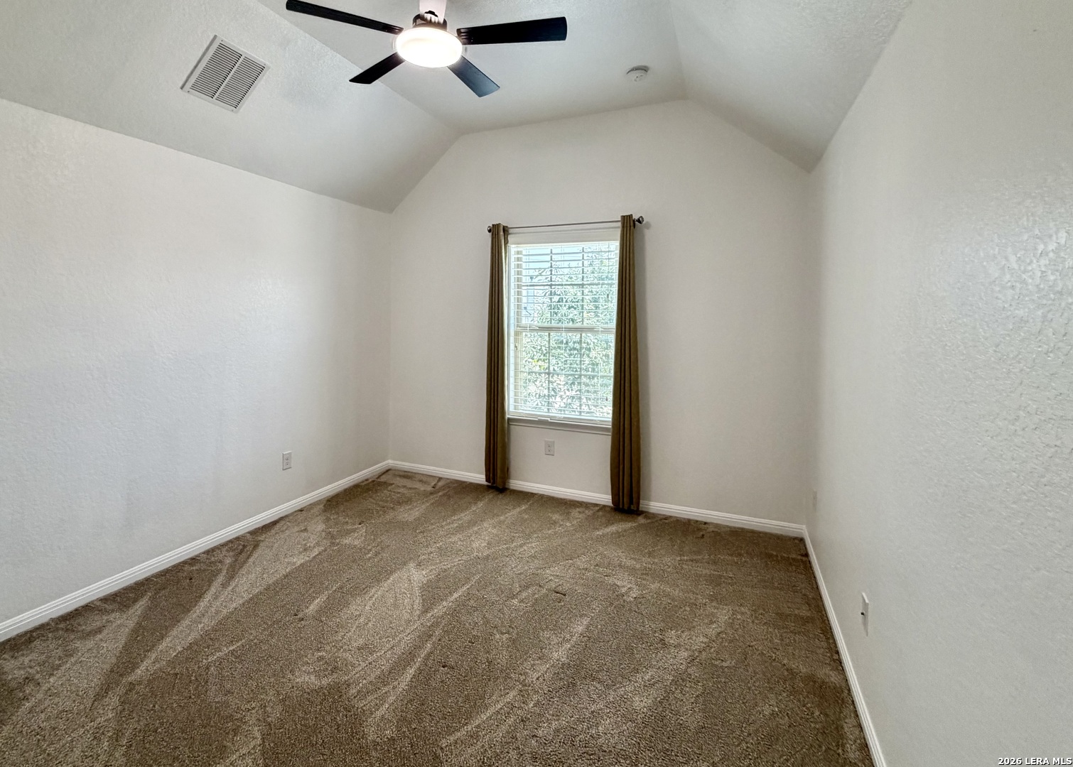 923 DULCE VIS, ,  78260 — photo 1