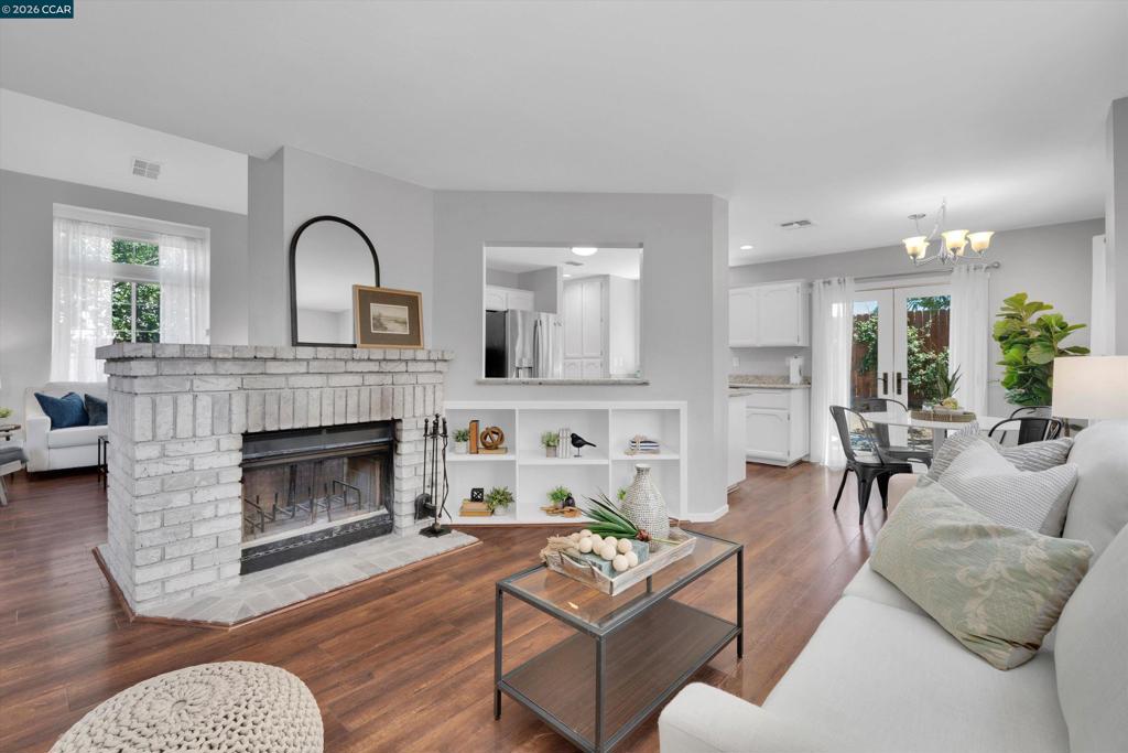 400 Devon Ct, Oakley, CA 94561 — photo 1