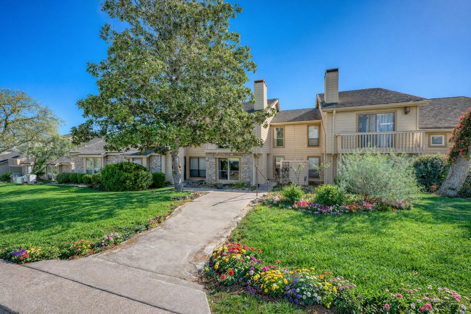 1209 Hi Stirrup, Horseshoe Bay, TX 78657 — photo 1