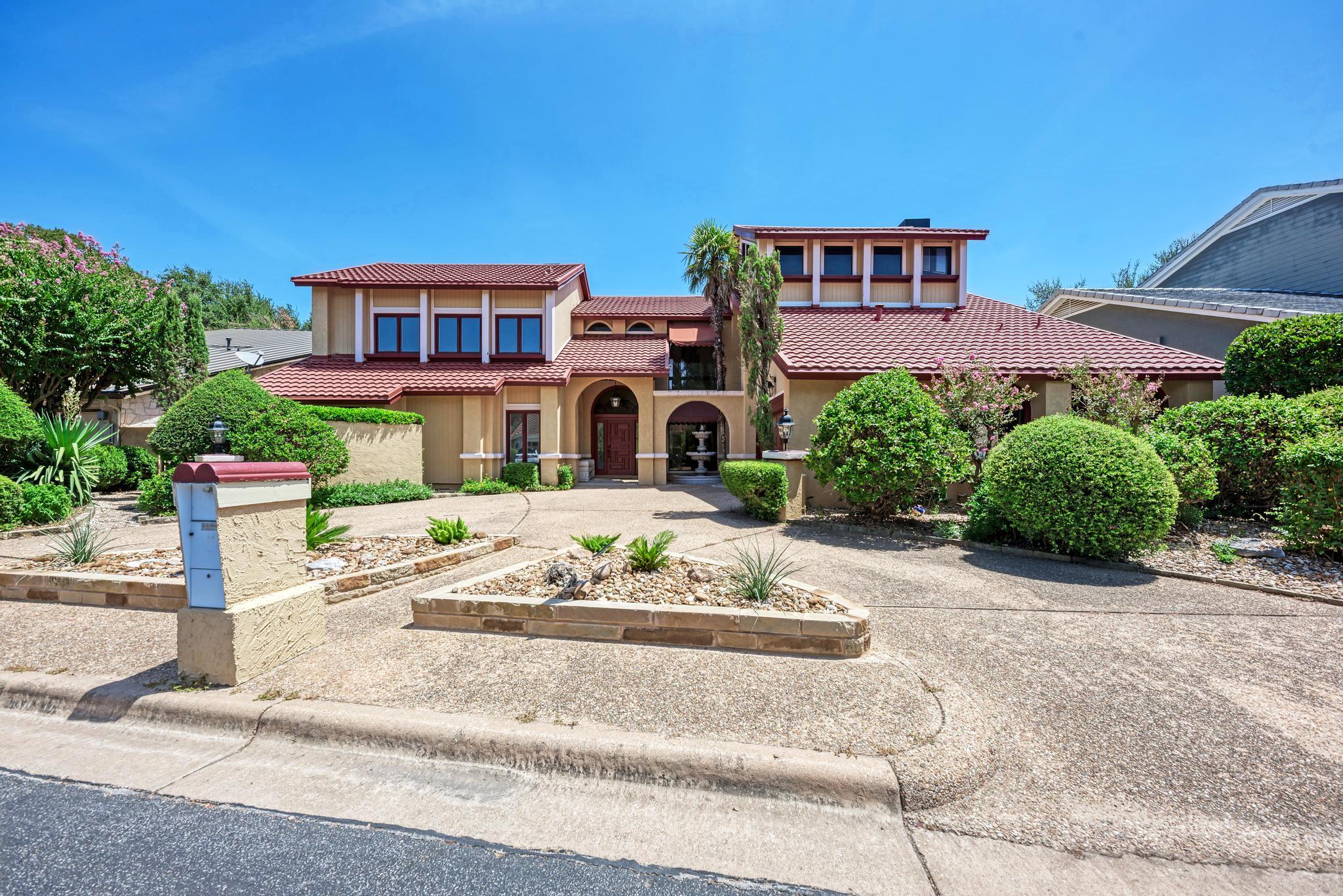 10909 Legends, Austin, TX 78747 — photo 1