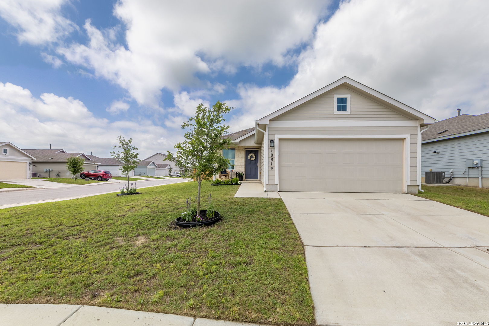 10814 PRUSINER DR, Converse, TX 78109 — photo 1