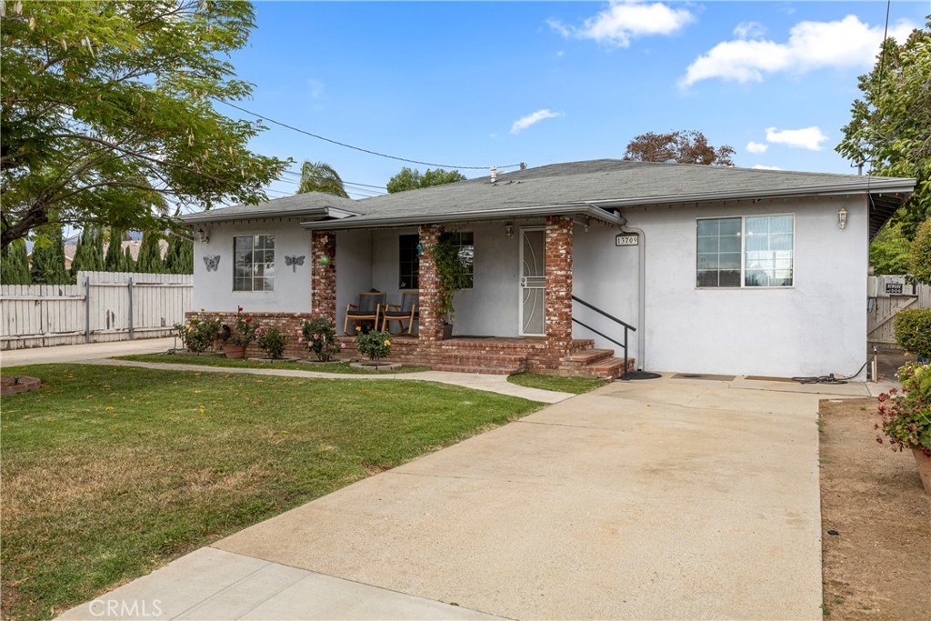 13709 4th Street, Yucaipa, CA 92399 — photo 1