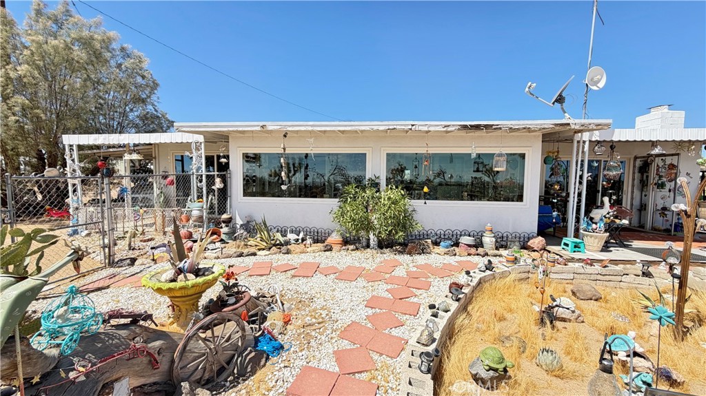 4990 Elata Avenue, Yucca Valley, CA 92284 — photo 1