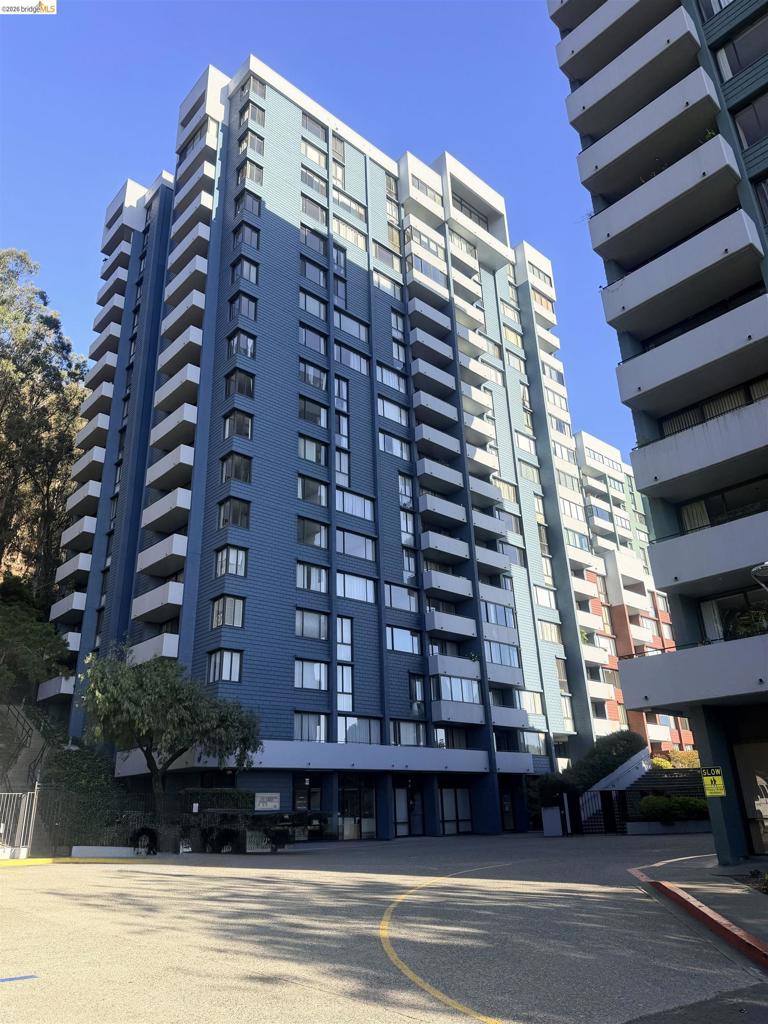 555 Pierce St 1021, Albany, CA 94706 — photo 1