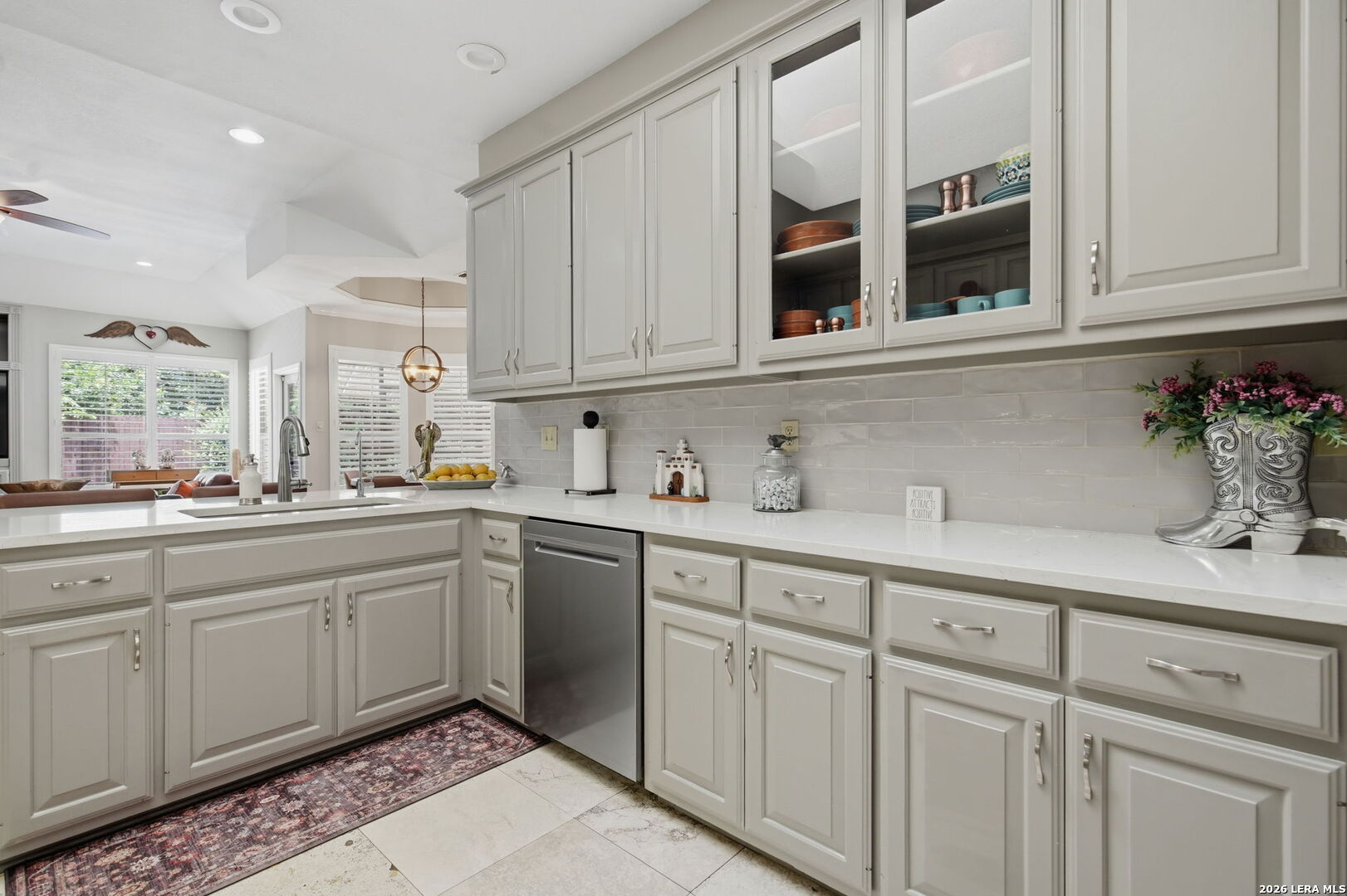 37 Rogers Wood, , 78248 — photo 1